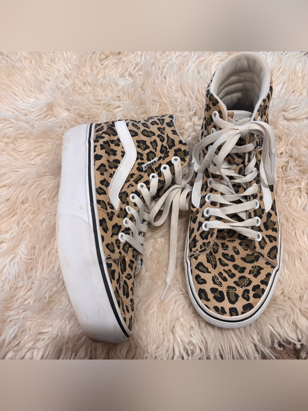 Vans High Top Sneakers in Leopard Print Tan, Black & White